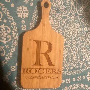 Brand new small personalized cutting/cheese board